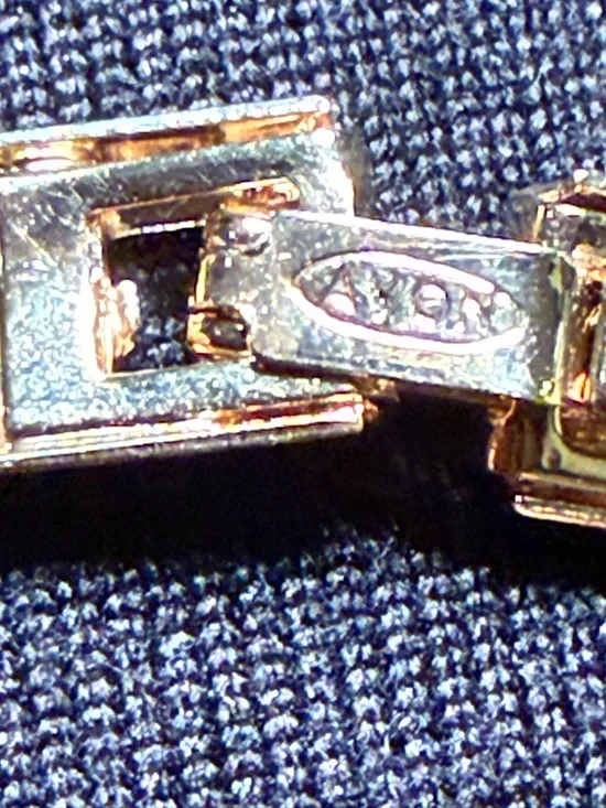 Avon Gold Collar Necklace with Amber/red Stone Pendant - Picture 4 of 4